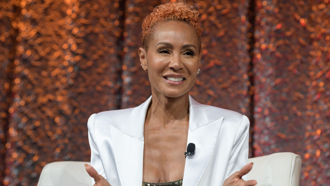 Jada Pinkett Smith S Red Table Talk Sets New Viewing Record
