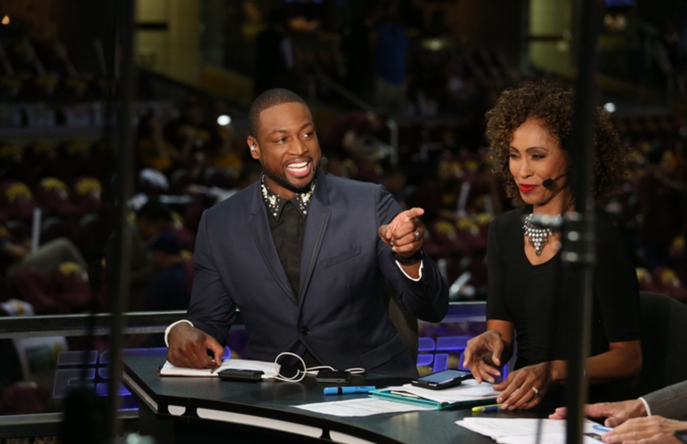 Espn And Tnt Reportedly Vying To Sign Dwyane Wade As An Analyst