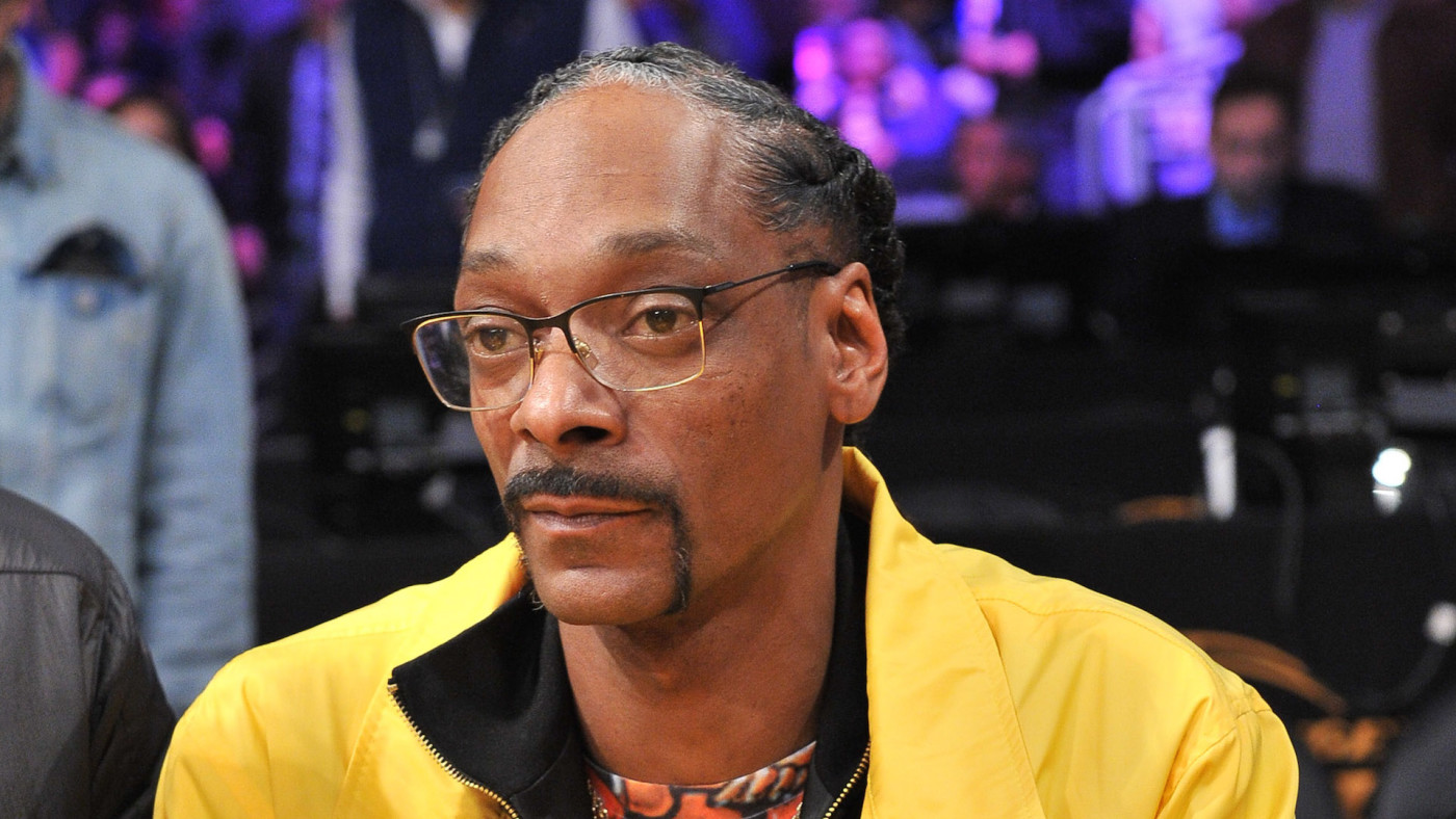 Snoop Dogg Says He Was Trying To Protect Vanessa Bryant With