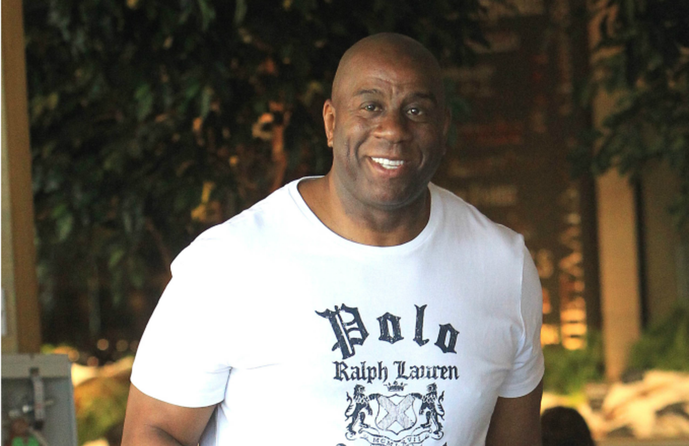 Magic Johnson Talks About Urging Lakers to Complete Anthony ...