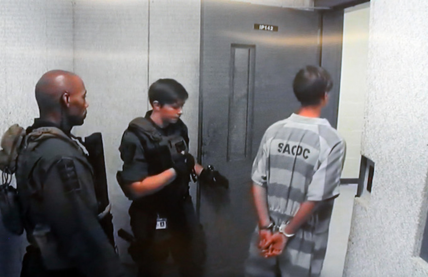 Dylan Roof S Sister Morgan Arrested On Weapons Charges Posts Racist Rant To Snapchat Complex