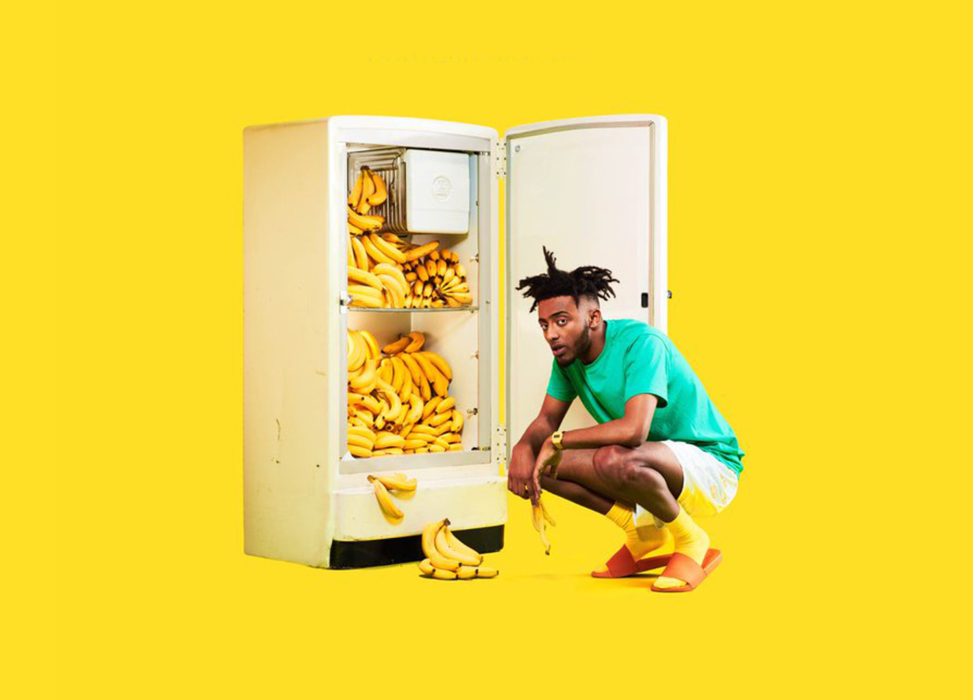 There are bananas in the fridge. Amine рэпер. Amine album. Альбом good for you Amine. Amine обложка.