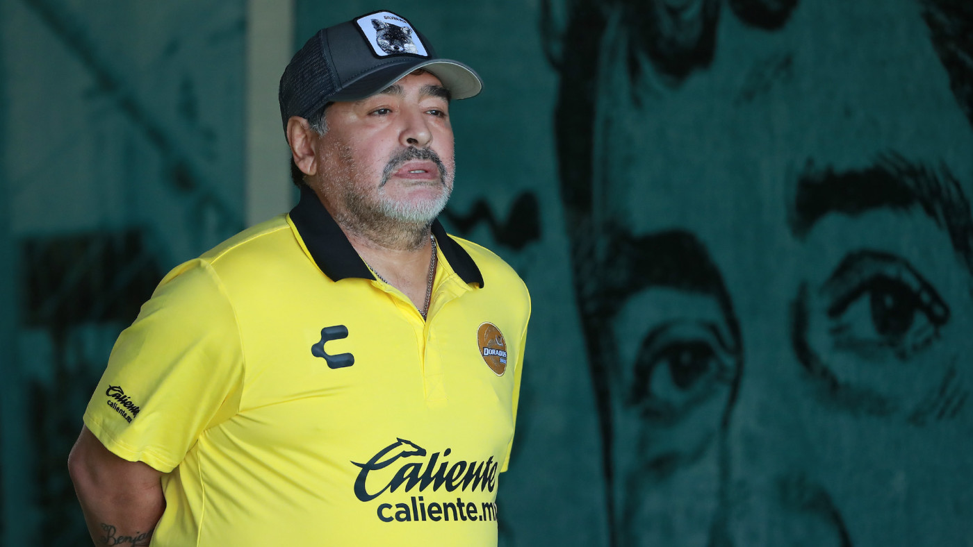 Maradona's Lawyer Calls for Probe Into Ambulance Response ...