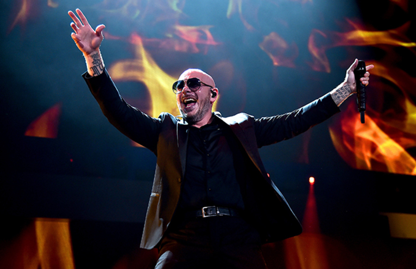 Pitbull Sampled Toto S Africa For The Aquaman Soundtrack For Some Reason Complex