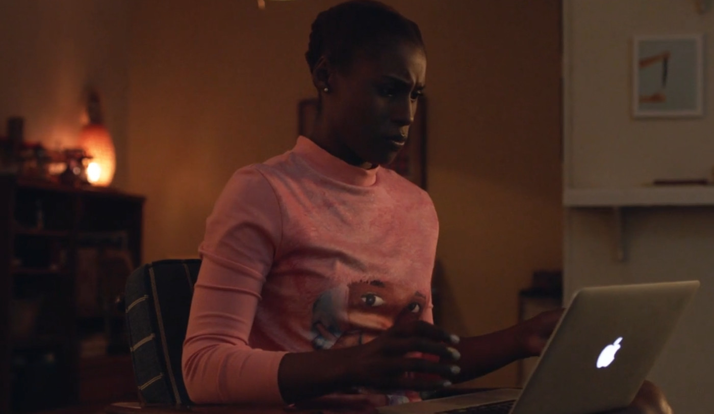 shirts issa wears on insecure