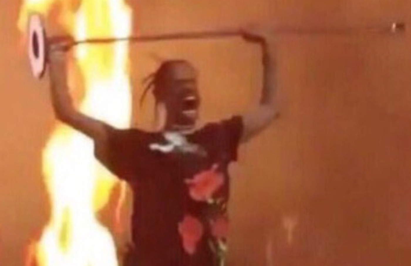Here S The Origin Of That Hilarious Travis Scott Meme Complex