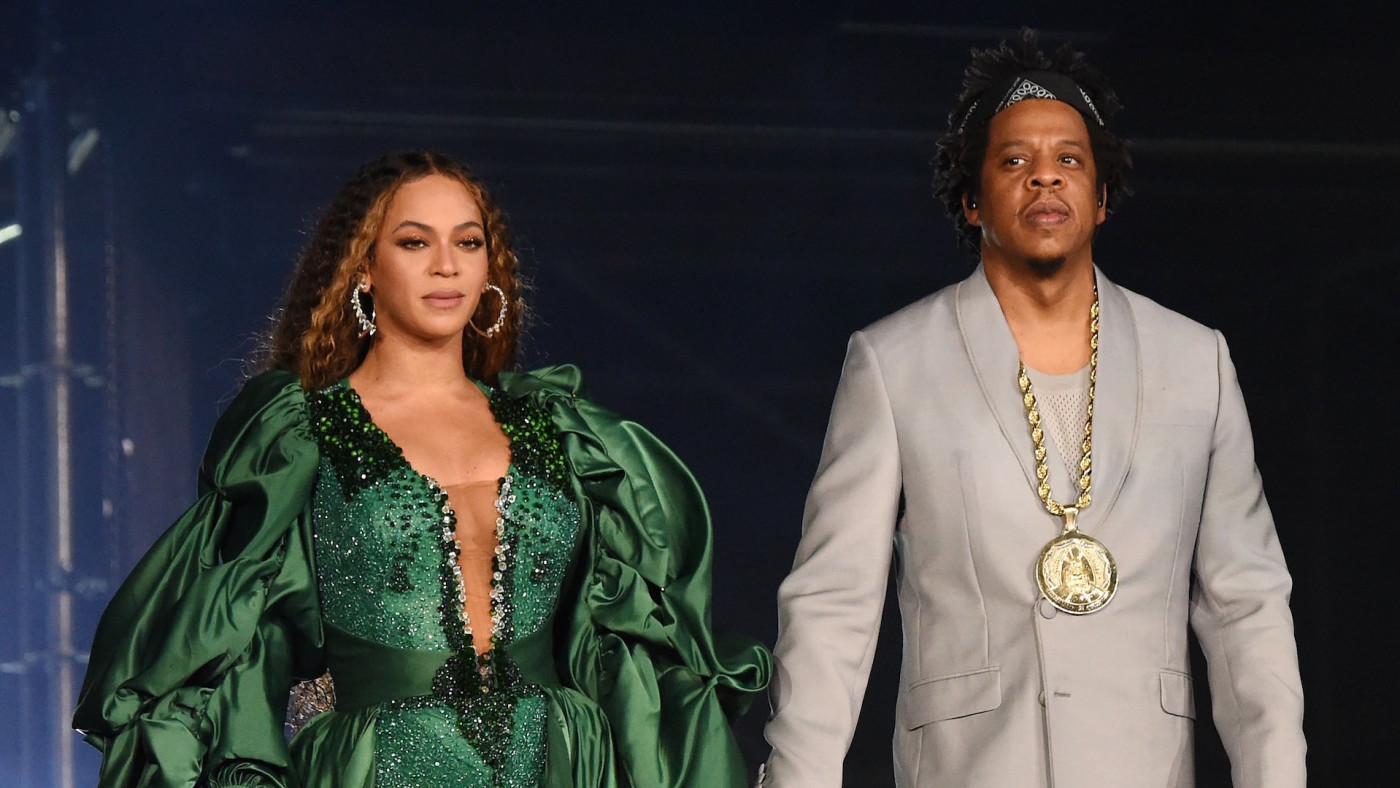 Video Shows Beyonce Jay Z S Purported New Orleans Mansion On Fire Complex