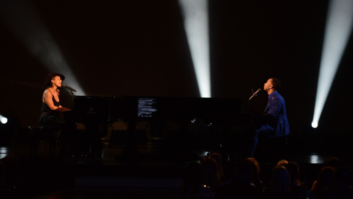 Stream Alicia Keys And John Legend S Special Juneteenth Verzuz Battle Complex