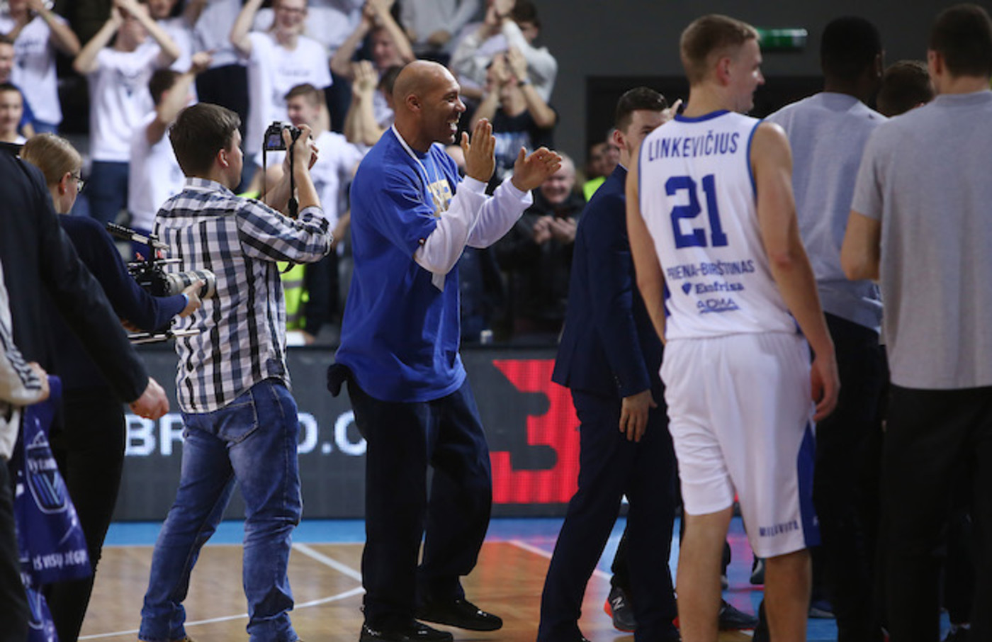 Here S How Much Game Tickets Cost For Lavar Ball S New Jba League