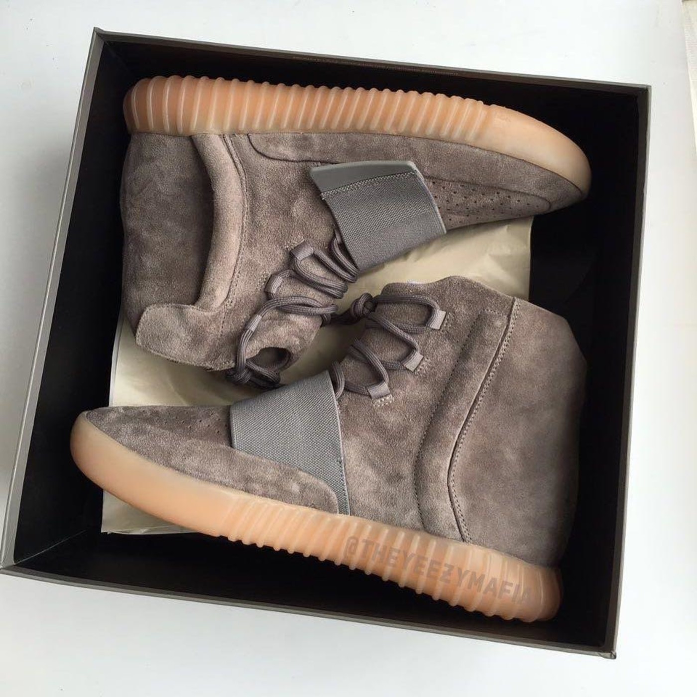 adidas yeezy boost 750 rosse amazon