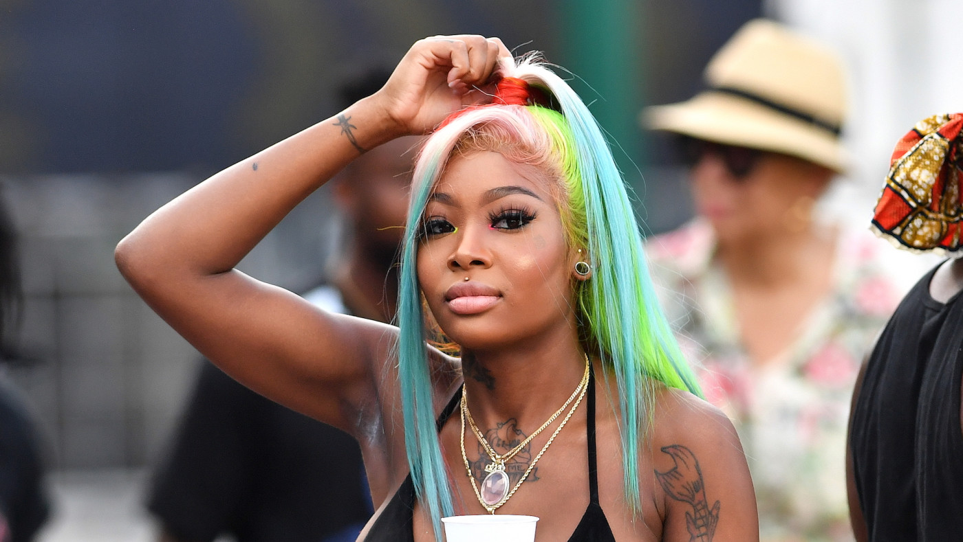 Summer Walker Responds To Backlash Over Coronavirus Video Clears Her Instagram Complex