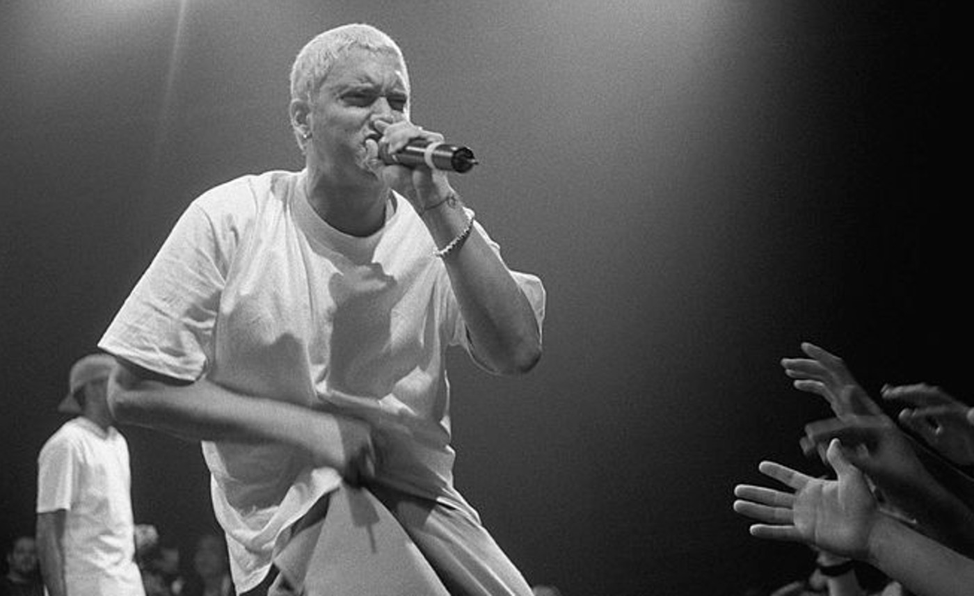 1 Fascinating Fact About 40 of Your Favorite Artists Complex