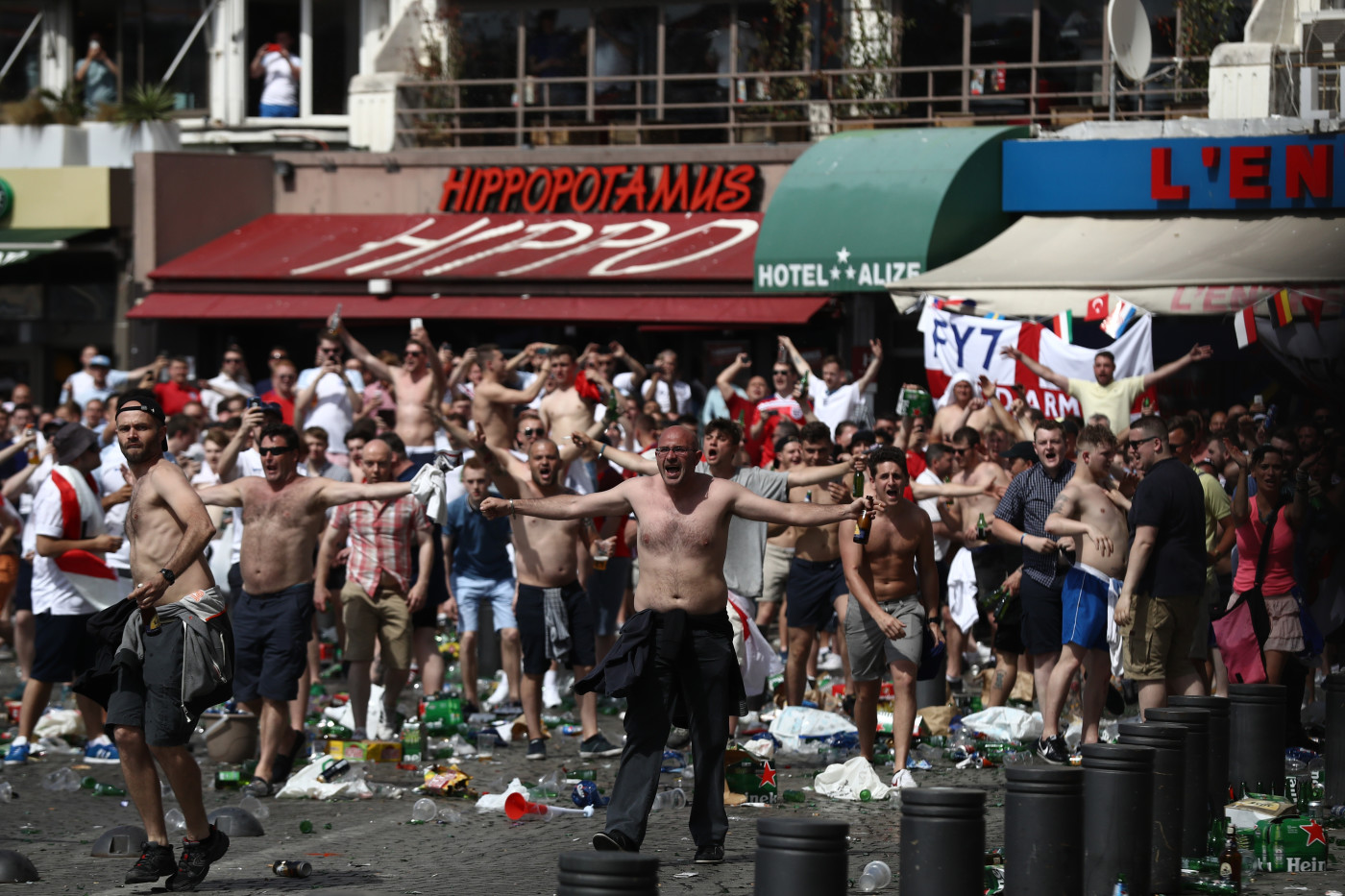 Hooligans World Cup 2022