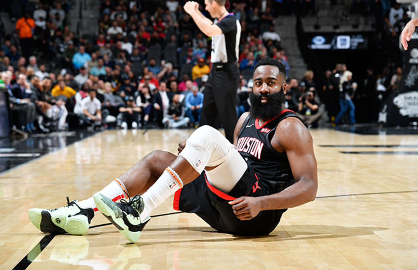 james harden dunk