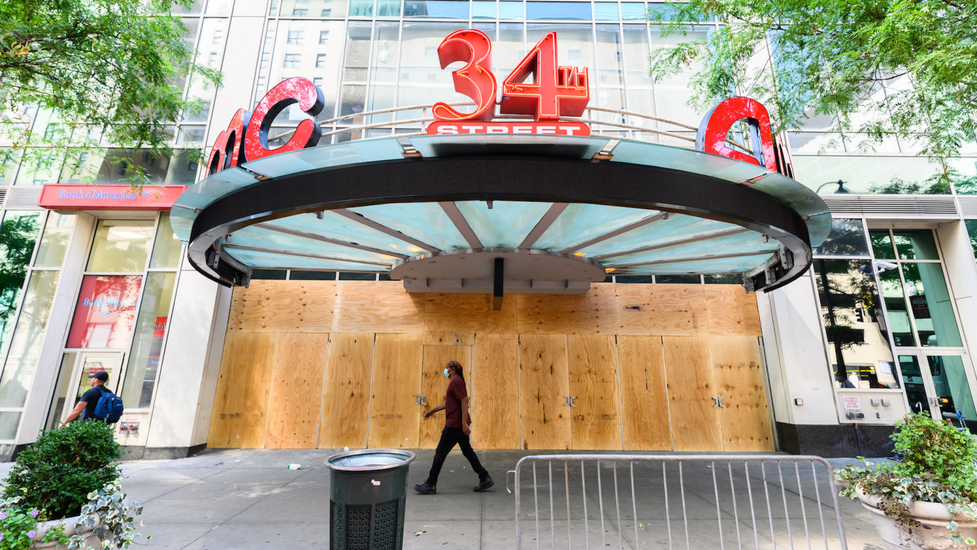 Movie Theaters Owners Urging Cuomo To Reopen New York Cinemas Complex Apply to artist, senior artist, project director and more! movie theaters owners urging cuomo to