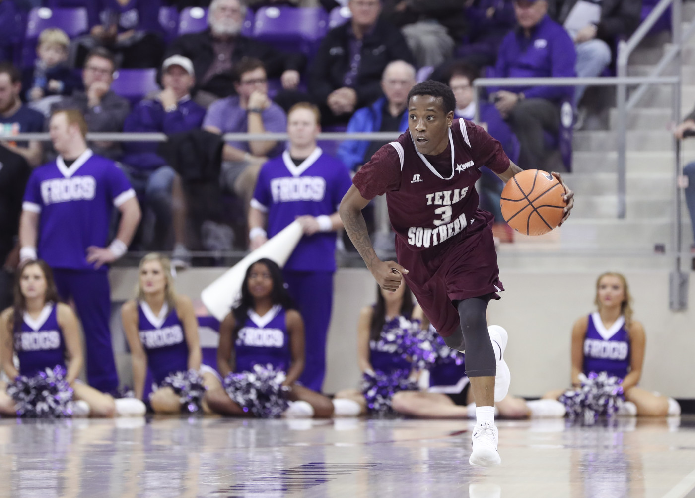 Ranking The 2018 Ncaa Tournament Jerseys From 68 To 1 Complex