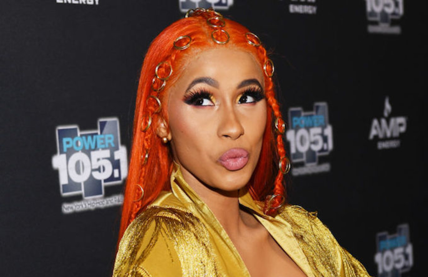 Cardi B S Rant Against Nicki Minaj Turns Into A Wave Of Memes