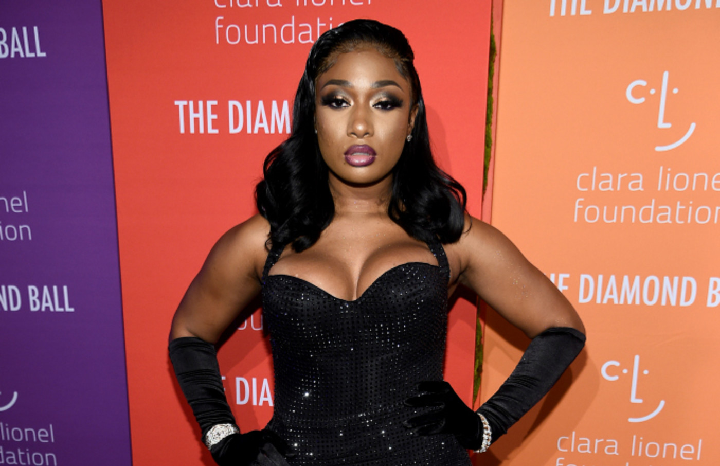 Megan Thee Stallion Threatens to Take Makeup Artist to ...