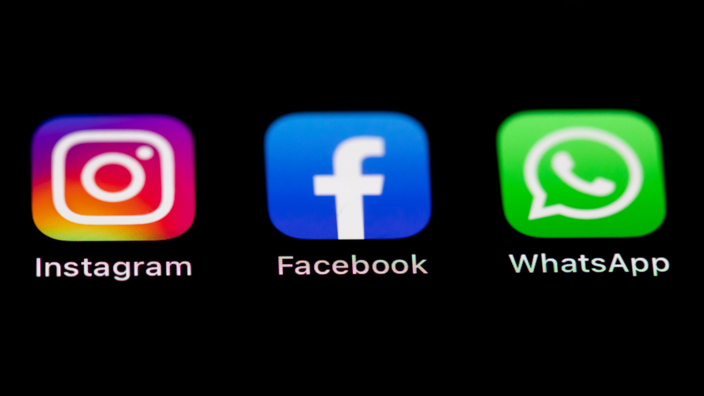 Instagram, Facebook, and WhatsApp Went Down and People Couldn't Cope |  Complex