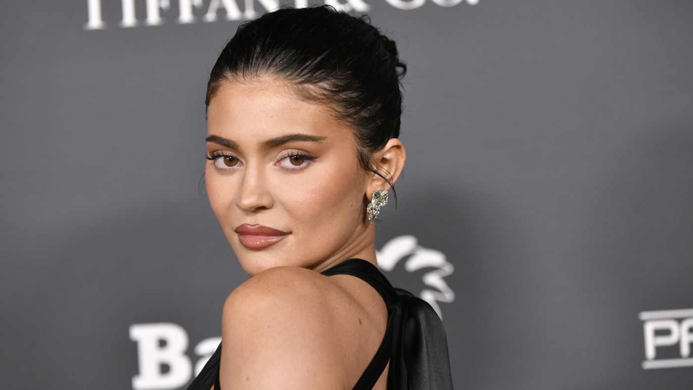 1400px x 788px - Kylie Jenner on Claim She Tried to Pivot Attention From Balenciaga Scandal  | Complex