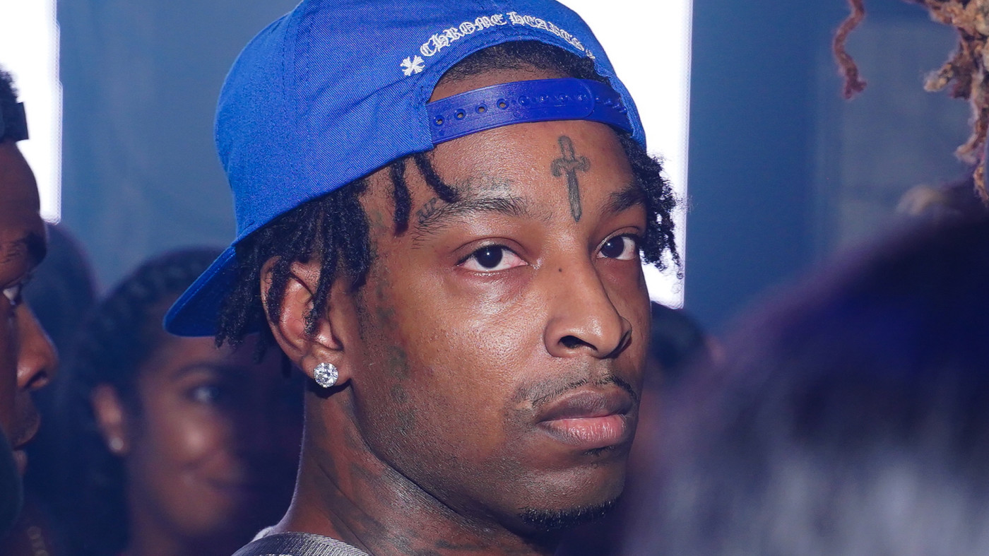 21 Savage Says He Needs 50 Percent Of Every Song With Yessirskiii Hook Complex Music video by ski mask the slump god performing faucet failure. 21 savage says he needs 50 percent of