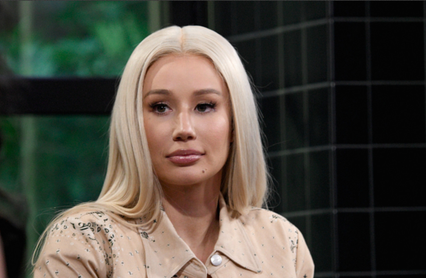 Playboi Carti And Iggy Azalea S Atlanta Rental Home Burglarized Complex
