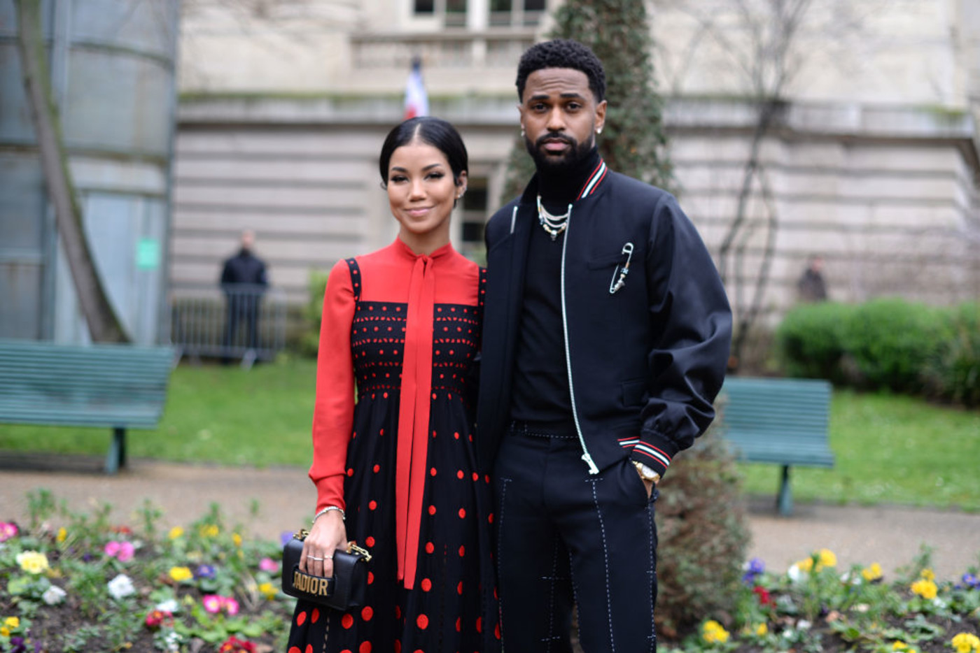 Jhene Aiko Posts Risque Comments On Big Sean S Instagram Complex