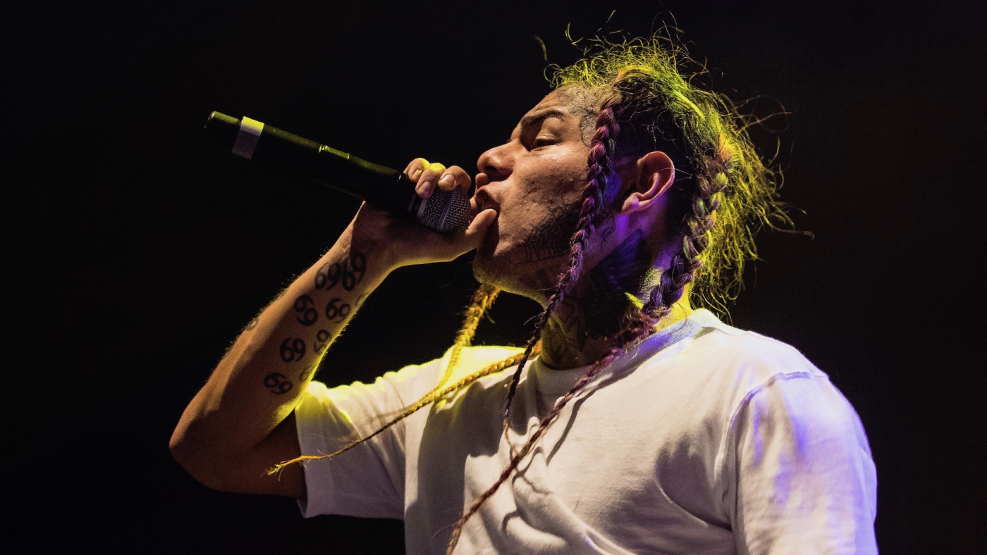 Tekashi 6ix9ine Claims Billboard Is Manipulating Hot 100 Chart