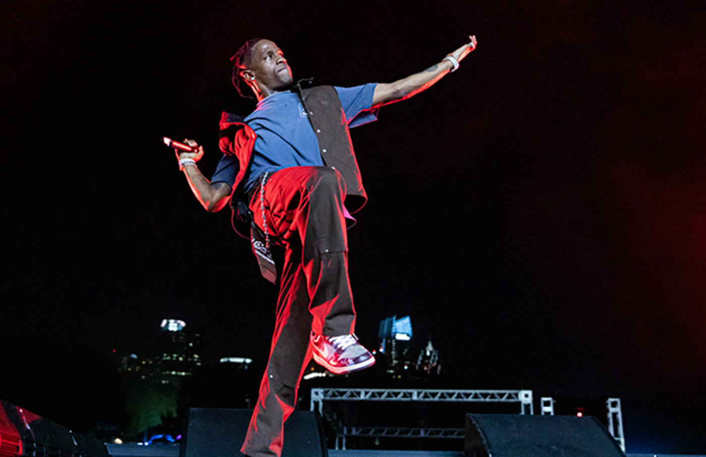 Travis Scott Talks Highest In The Room Says He S Down To Serve Some Packs To The Fans Complex