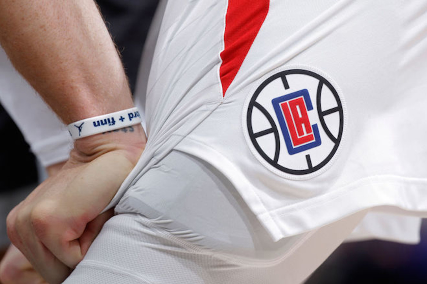 clippers jersey bumble