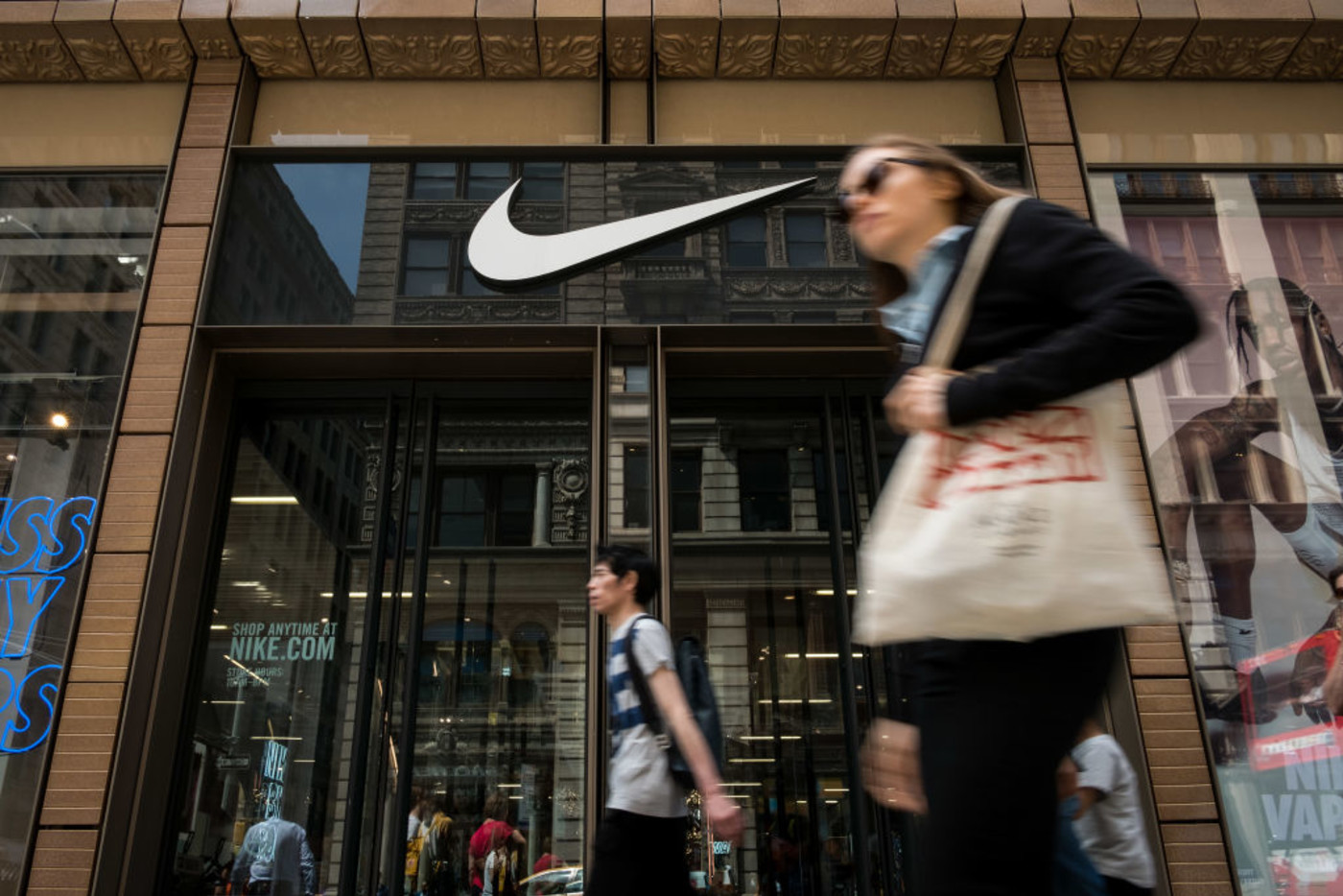 The 50 Most Iconic Brand Logos Of All Time Complex