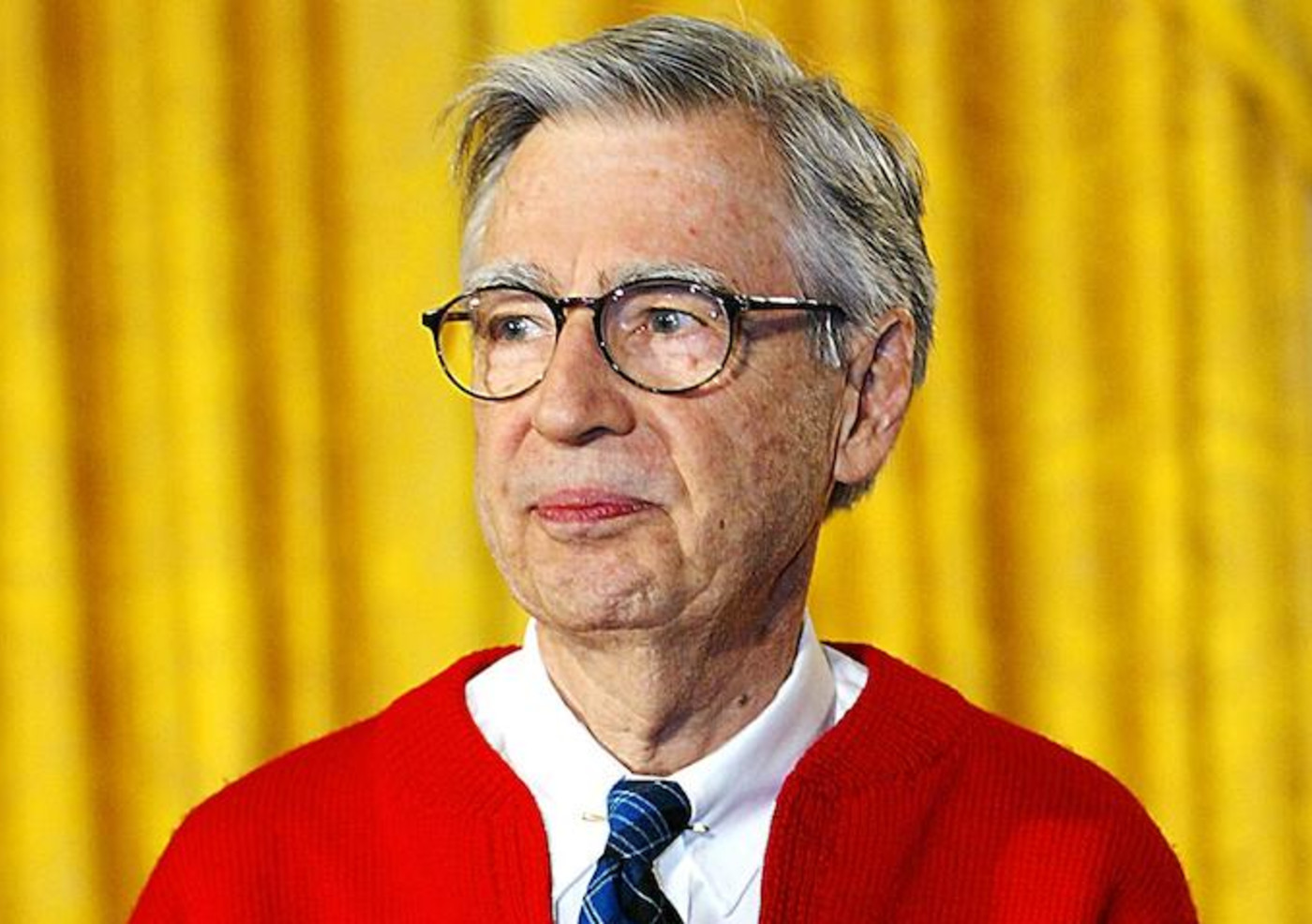 Sexy Mr Rogers Halloween Costume Causes Backlash Complex