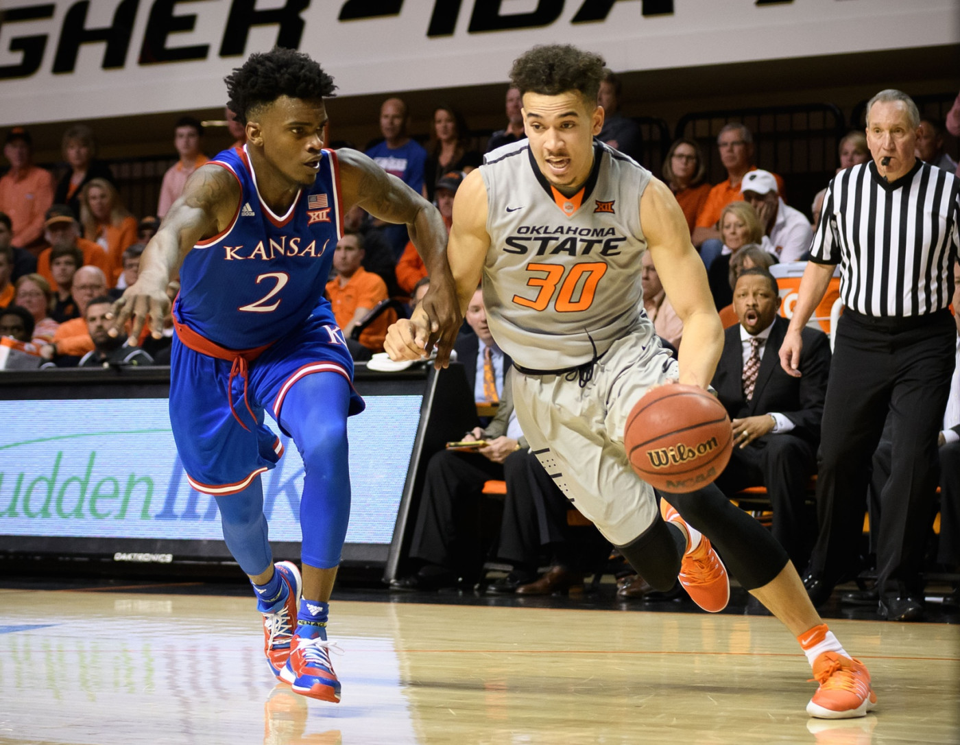Why Does Every Player In The Ncaa Tournament Have The Same Damn