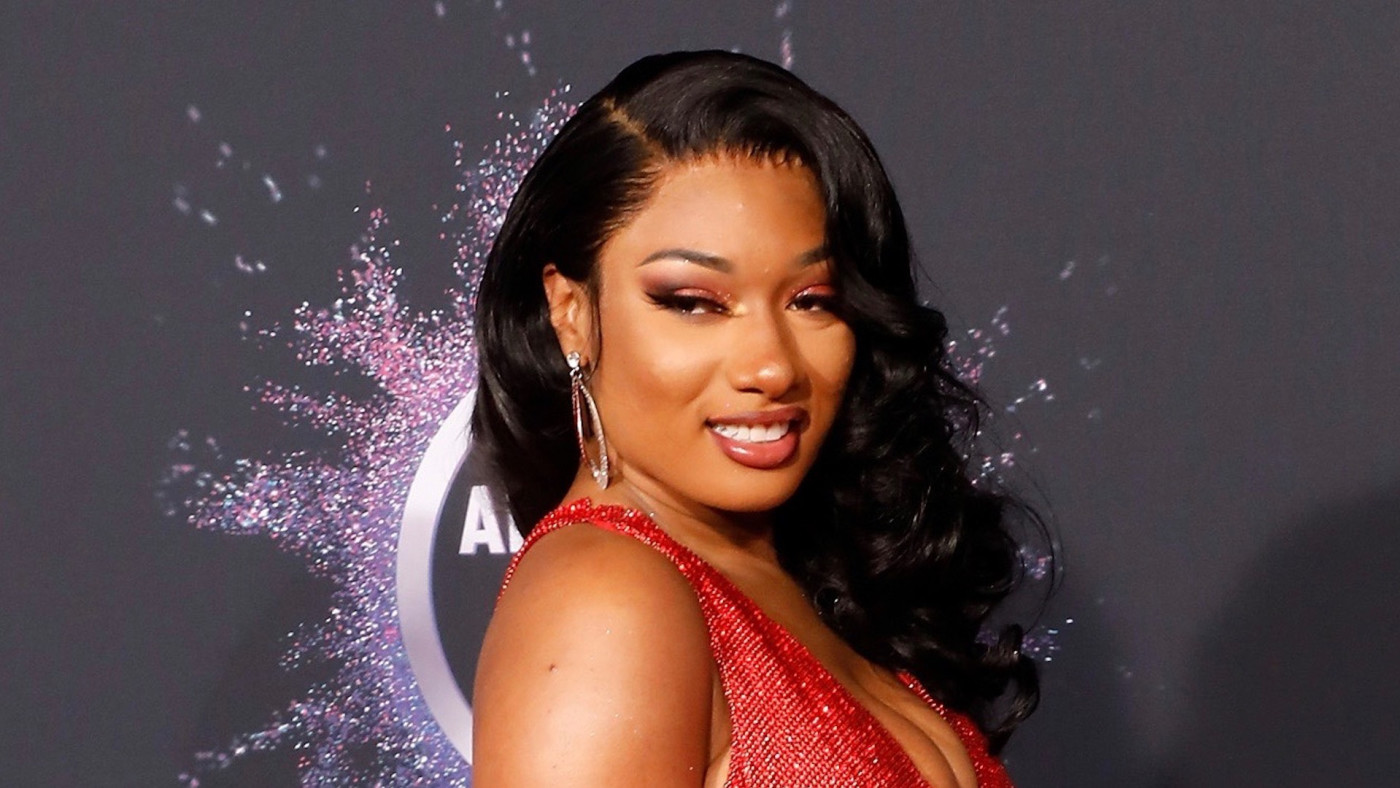 Megan Thee Stallion Shares Tribute To Late Mother On Her Birthday Complex