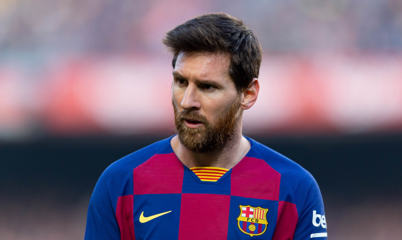 Lionel Messi Signs Two Year Deal With Paris St Germain Update Complex
