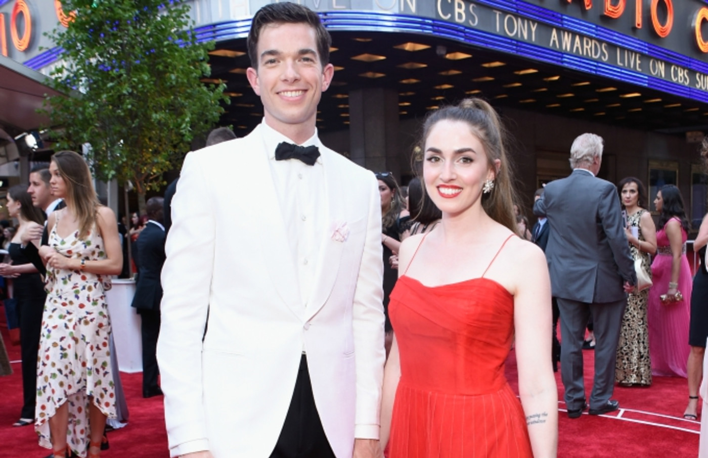 Ben Affleck Accused Of Groping Makeup Artist Annamarie Tendler At Golden Globes Party Complex John mulaney annamarie tendler union is still thriving, and the two often post beautiful pictures of each other on social media. ben affleck accused of groping makeup