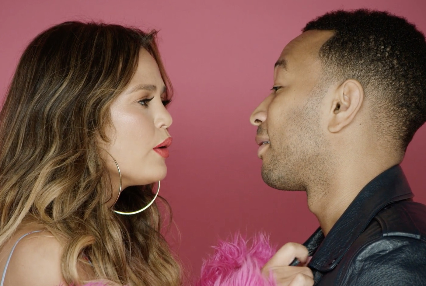 Chrissy Teigen John Legend Lip Sync Ordinary People In Steamy Valentine S Clip Complex