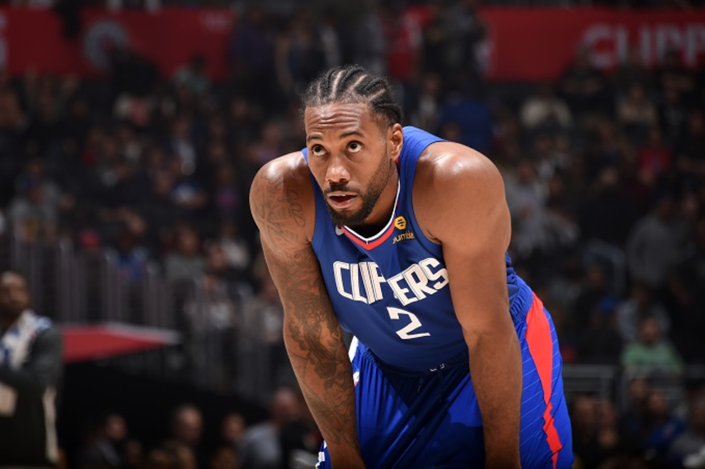 kawhi leonard sitting out