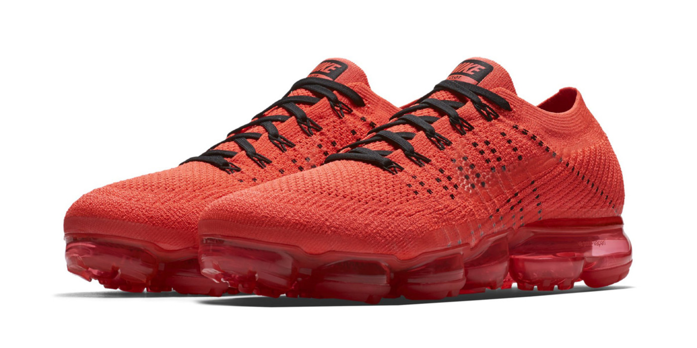 nike vapormax clot