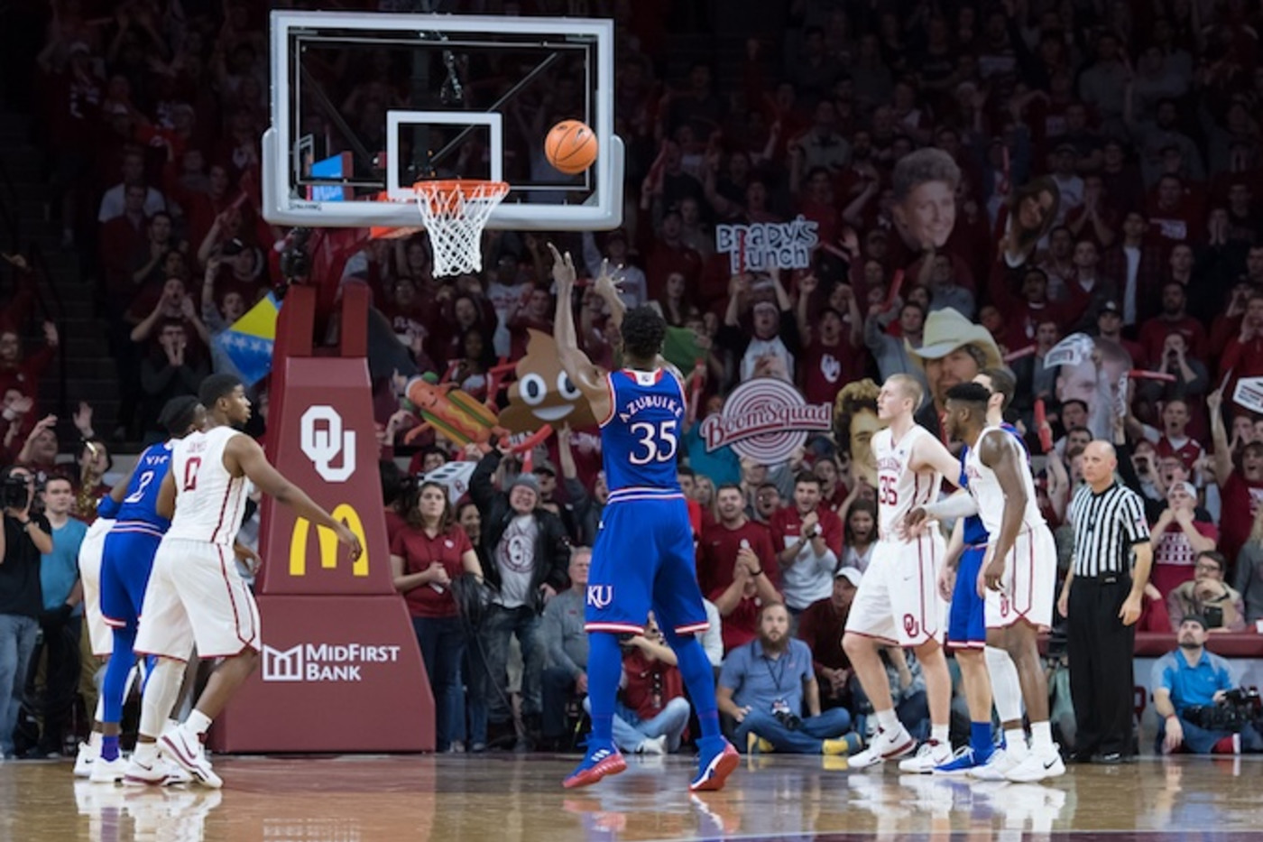 Police Pull Up To Kansas Basketball Dorm Because A Man Wanted To Give Free Throw Advice Complex