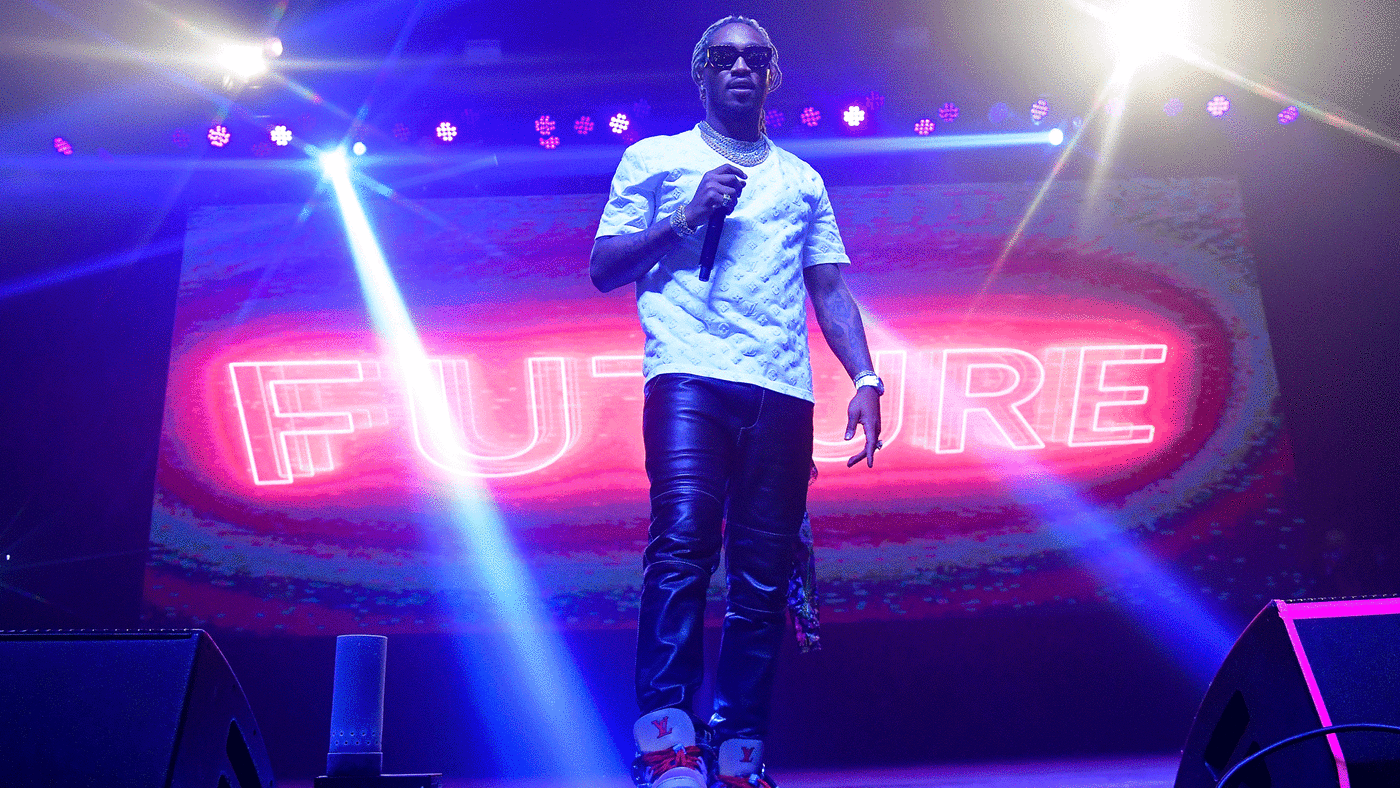 earns him 7th no 1 on billboard 200