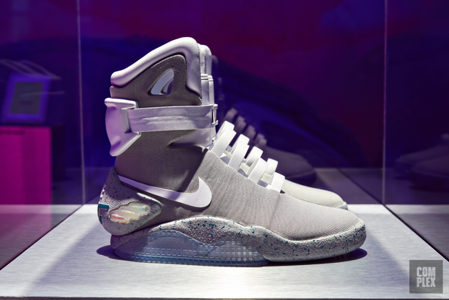 nike mag 2016