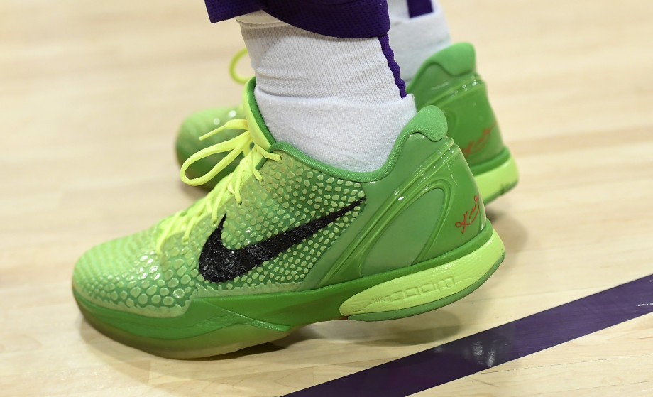 grinch kyrie