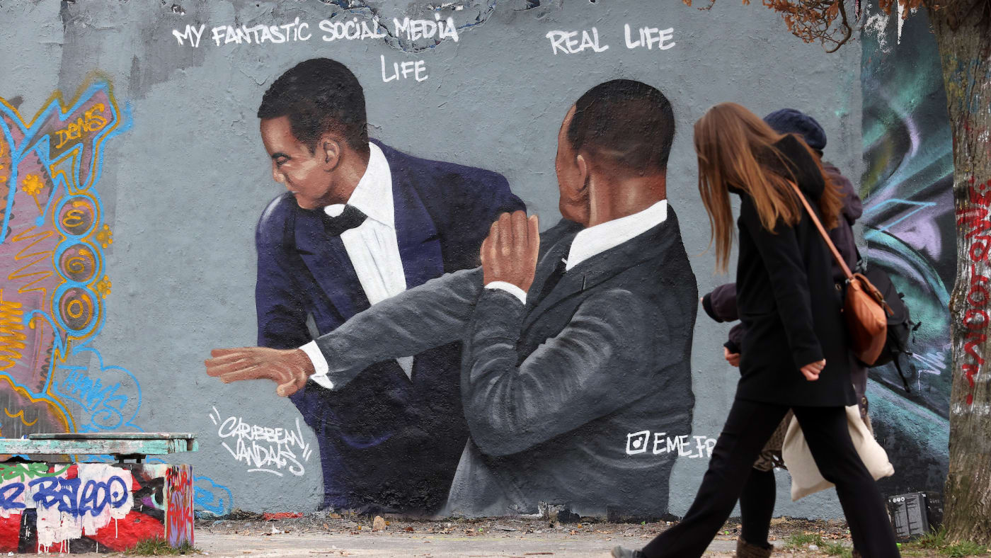 Will Smith Slapping Chris Rock Memed via Graffiti Mural in Germany