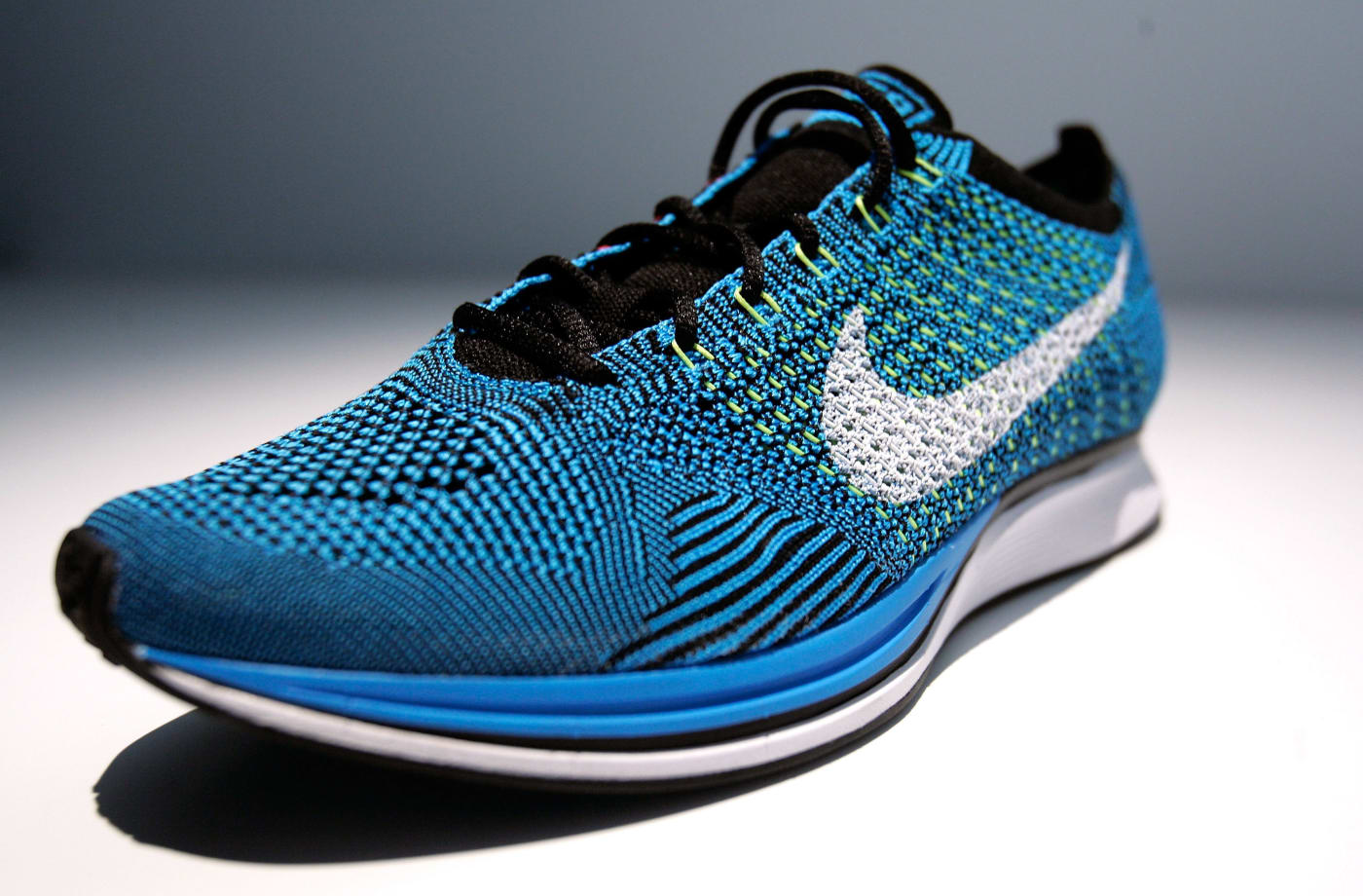 Best way to clean flyknit shoes
