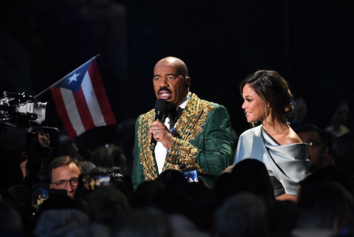 Steve Harvey Apparently Made Another Mistake At Miss Universe Pageant Update Complex