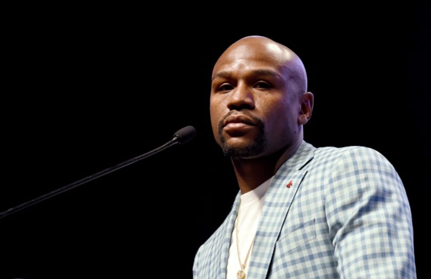 Floyd Mayweather delivers a speech.