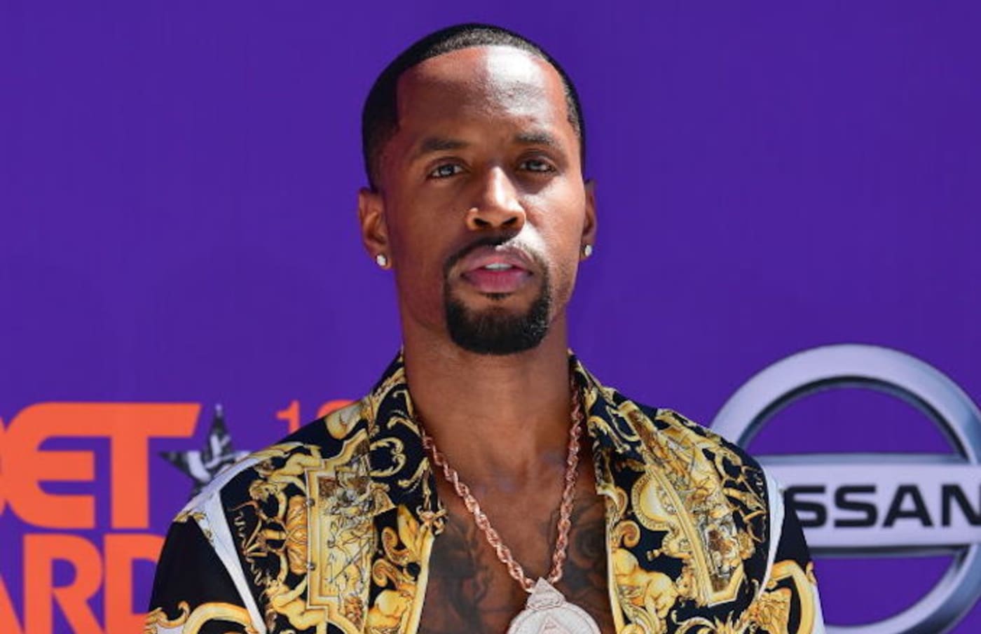 Safaree Performance in NYC Ends With Crowd Throwing Bottles at Him ...