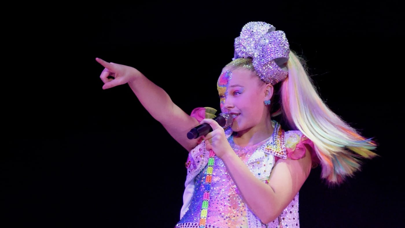 Jojo Siwa Appears To Confirm Sexuality In New Photo Complex