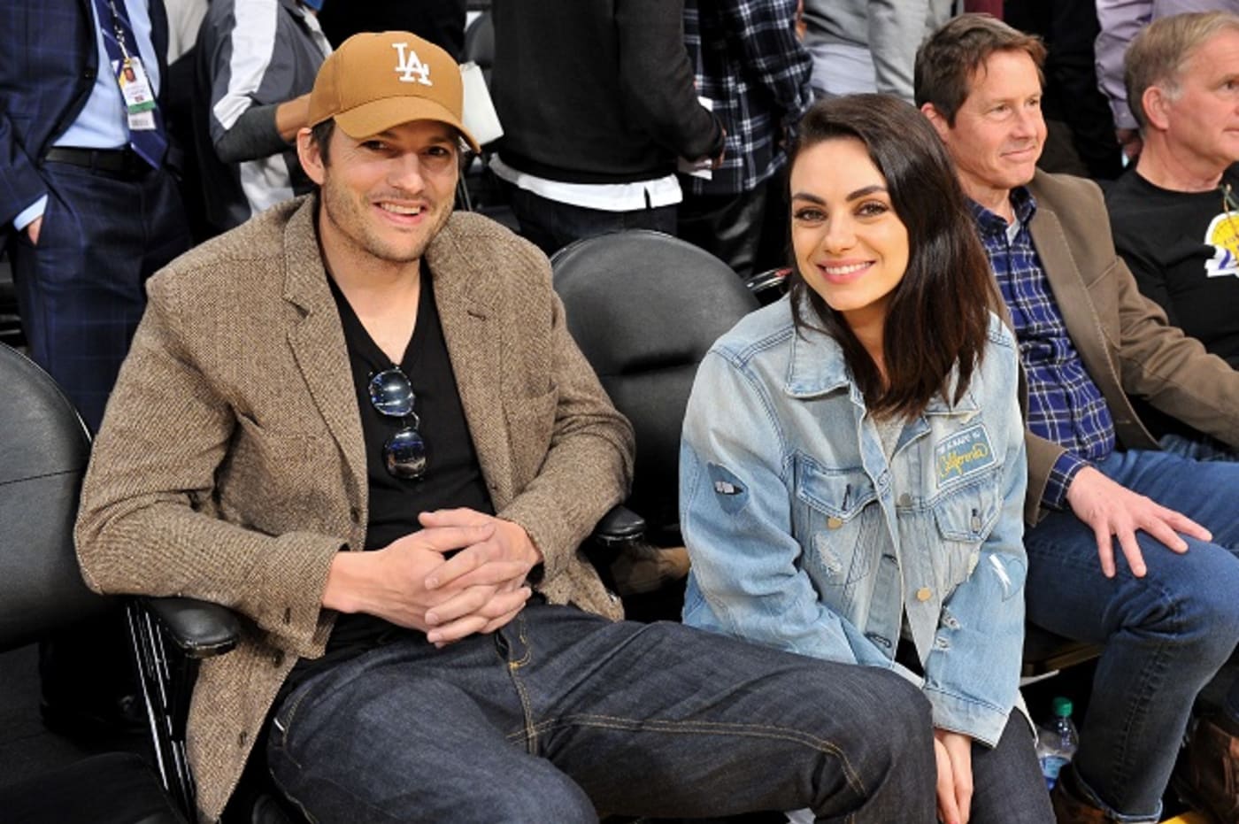 Ashton Kutcher and Mila Kunis Spoof Tabloid Story Claiming They